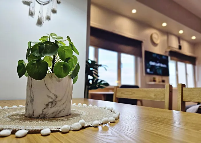 Stylish And Spacious Unit In Makati With Fast Wi-fi 아파트 마닐라
