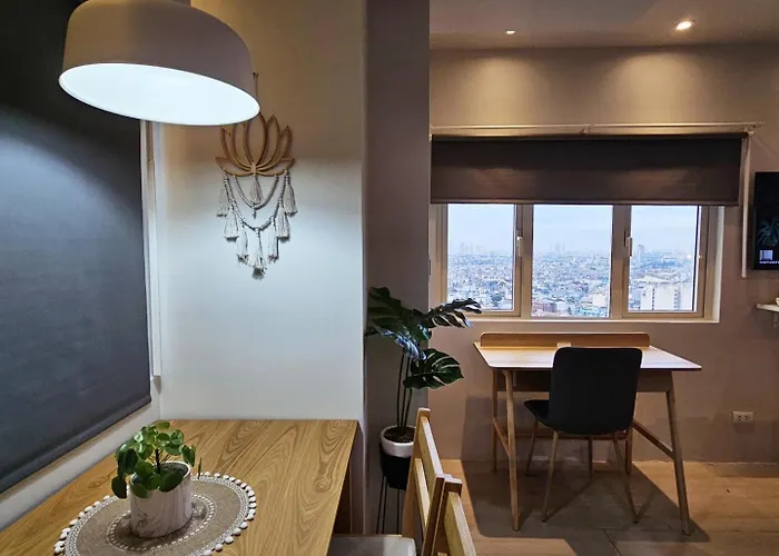 Stylish And Spacious Unit In Makati With Fast Wi-fi *