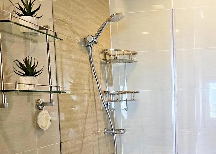 Stylish And Spacious Unit In Makati With Fast Wi-fi 아파트 *